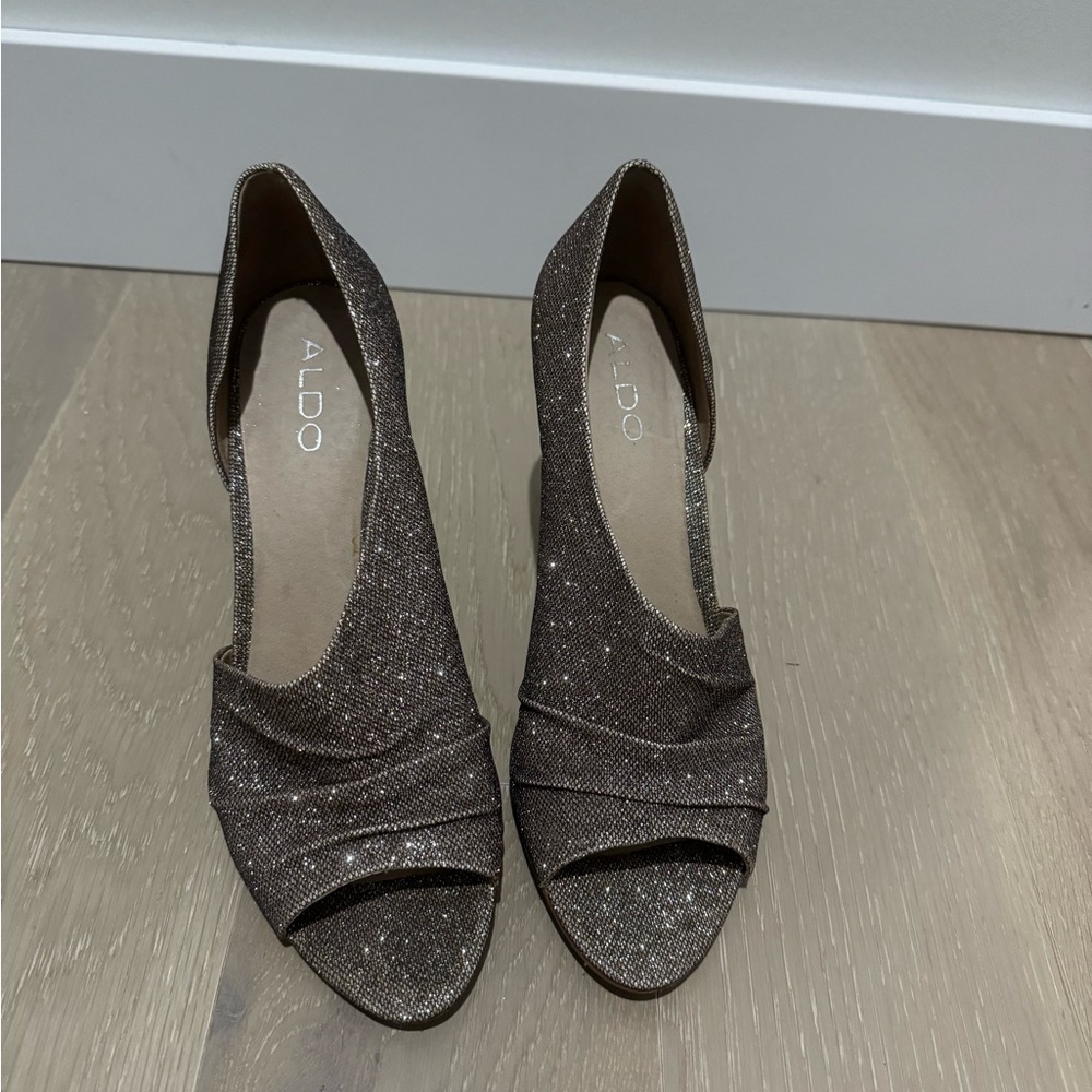 ALDO Glittery Brown Peep-Toe Heels with box